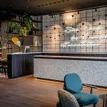 One Hotel 3*