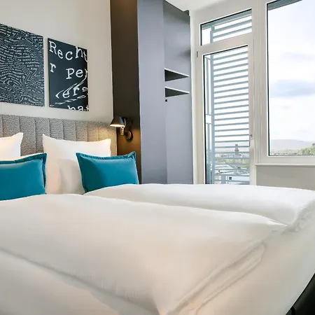 One Hotel 3*