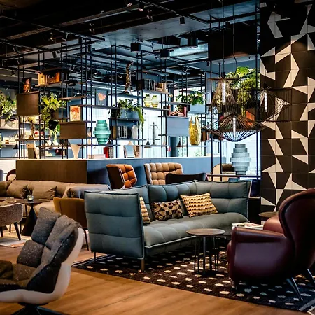 Hotel One